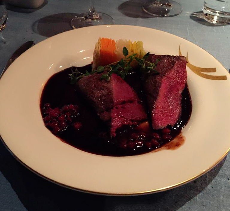 ../Images/LIN,MEI-JU.Fem Sma Hus (4).jpg